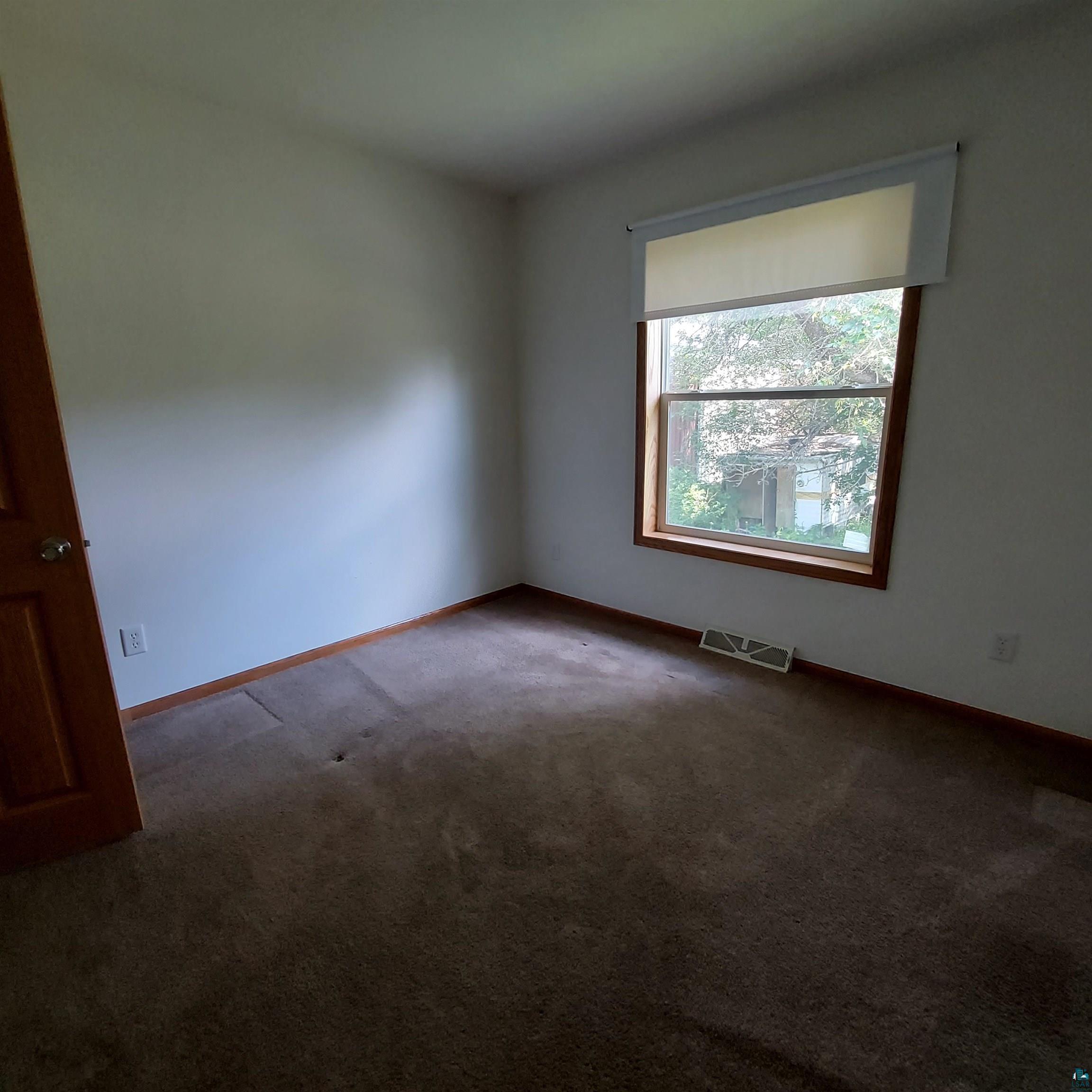 6563 Seville Road Saginaw, MN 55779 - Photo 19 of 28 View of carpeted spare room