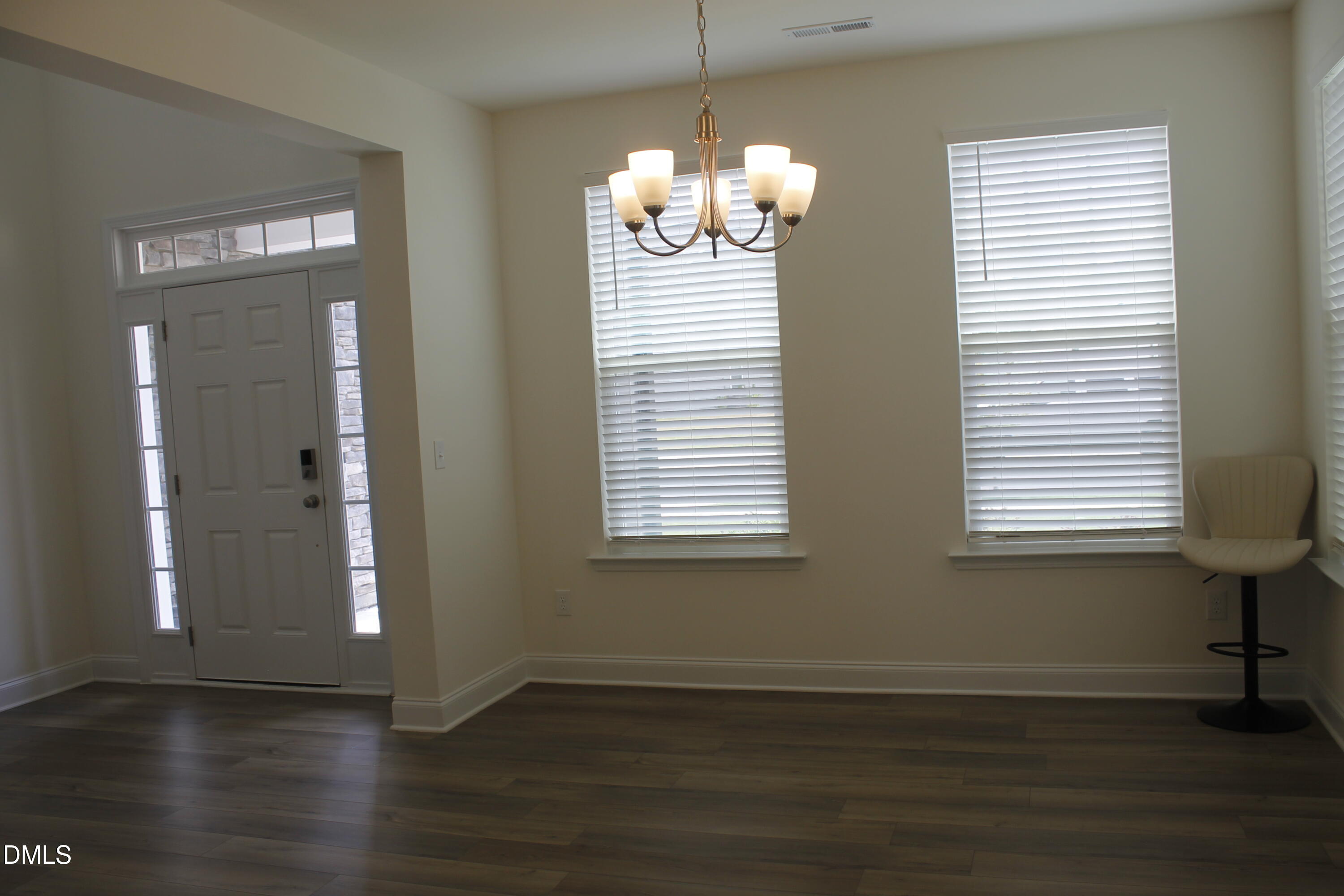 1028 Channel Drop Loop Zebulon, NC 27597 - Photo 5 of 46