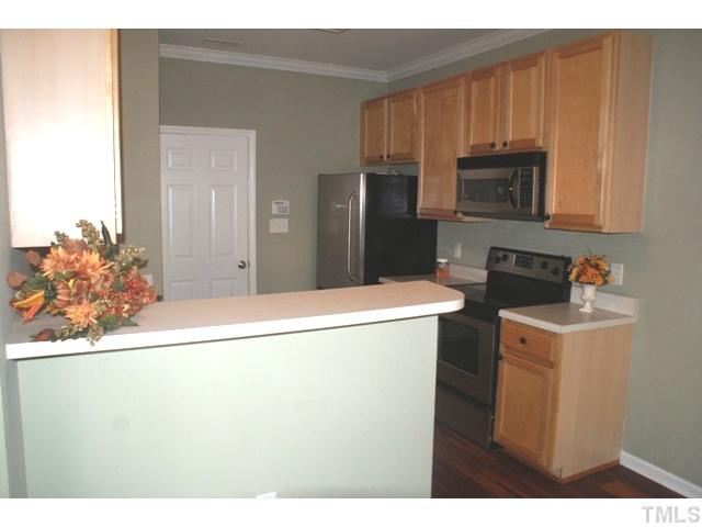 6033 Brambleberry Way Raleigh, NC 27616 - Photo 5 of 20 Gallery Image 5