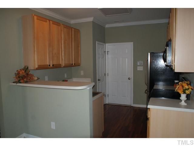 6033 Brambleberry Way Raleigh, NC 27616 - Photo 6 of 20 Gallery Image 6