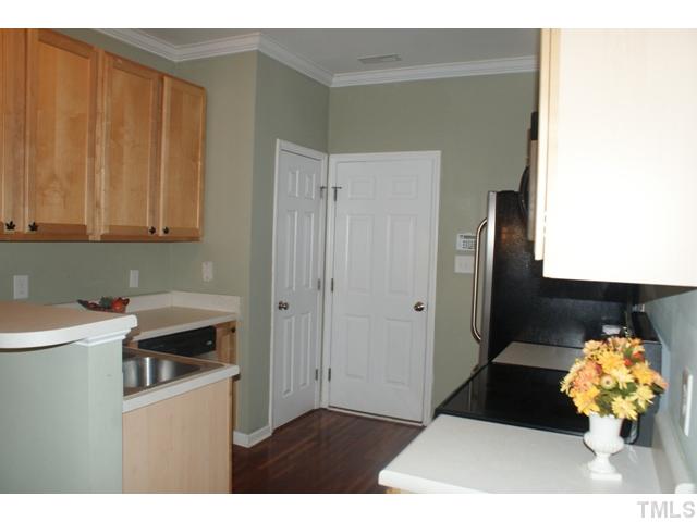 6033 Brambleberry Way Raleigh, NC 27616 - Photo 7 of 20 Gallery Image 7