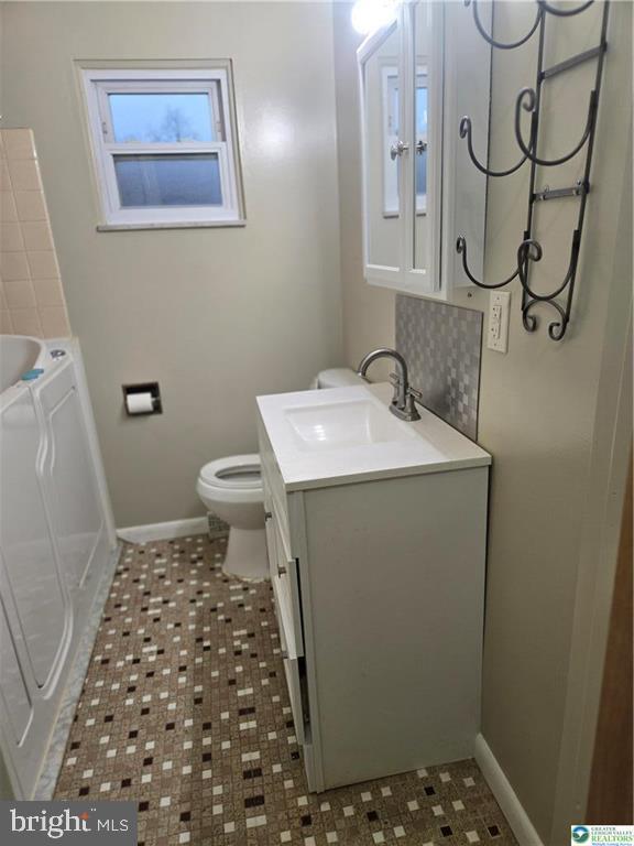 2923 Elm Place Reading, PA 19609 - Photo 8 of 15