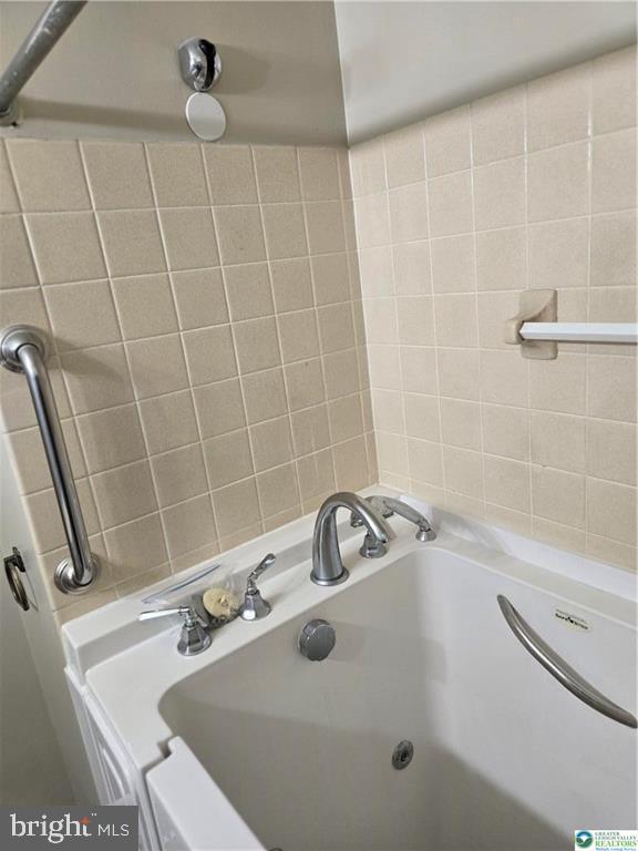 2923 Elm Place Reading, PA 19609 - Photo 10 of 15