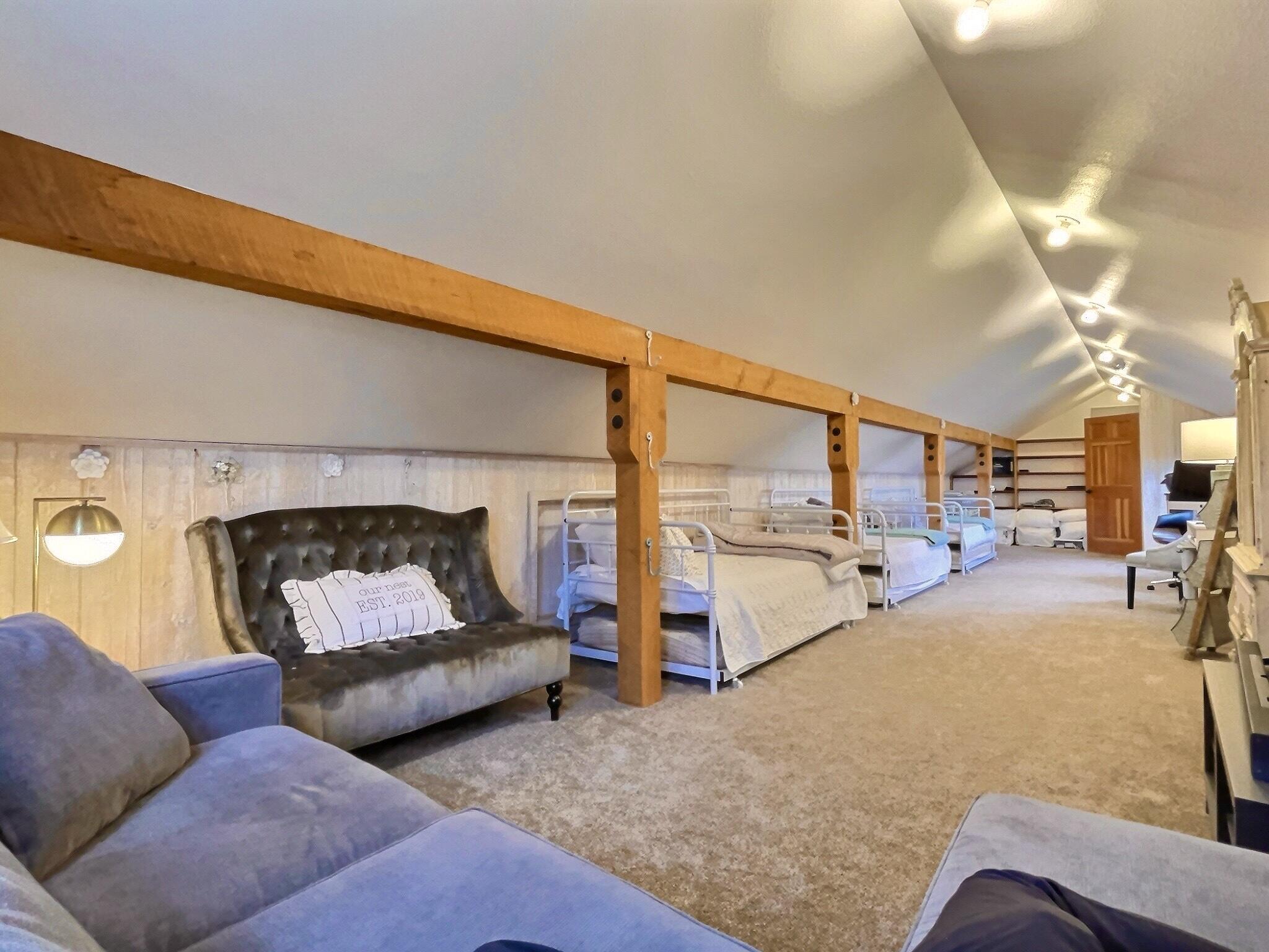 60359 Arnold Market Road Bend, OR 97702 - Photo 54 of 64 3rd floor flex space, bunkroom, lounge and office