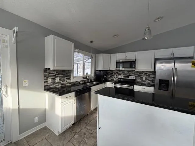 $415,000 | 1547 Virginia Street, St. Paul, MN 55117