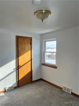 $1,885 | 49 Youngs Road, Amherst, NY 14221