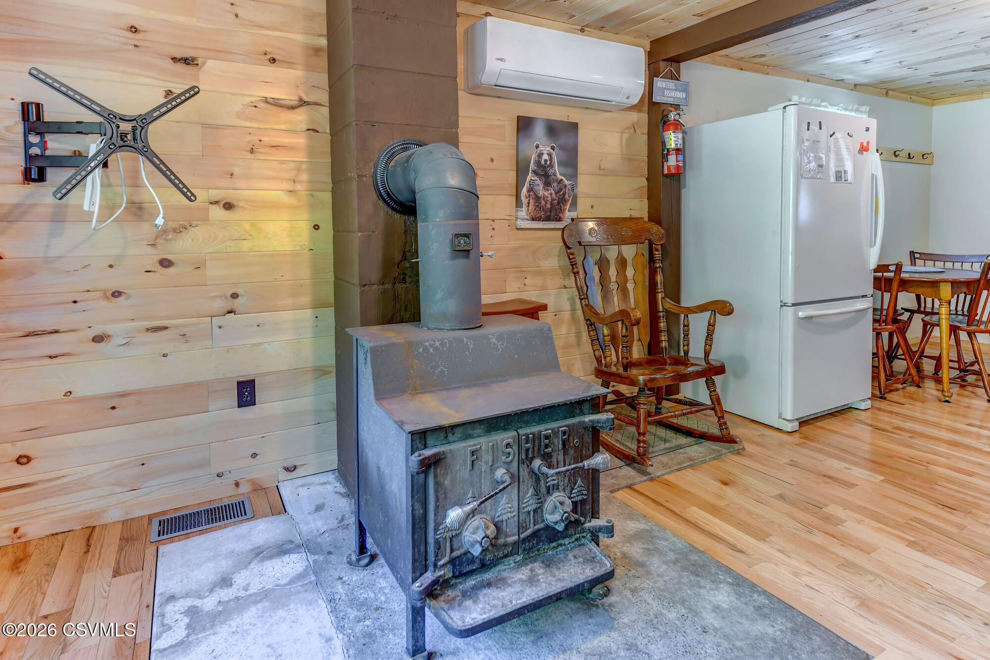 1574 Elkgrove Road Benton, PA 17814 - Photo 24 of 38 25 WOOD STOVE