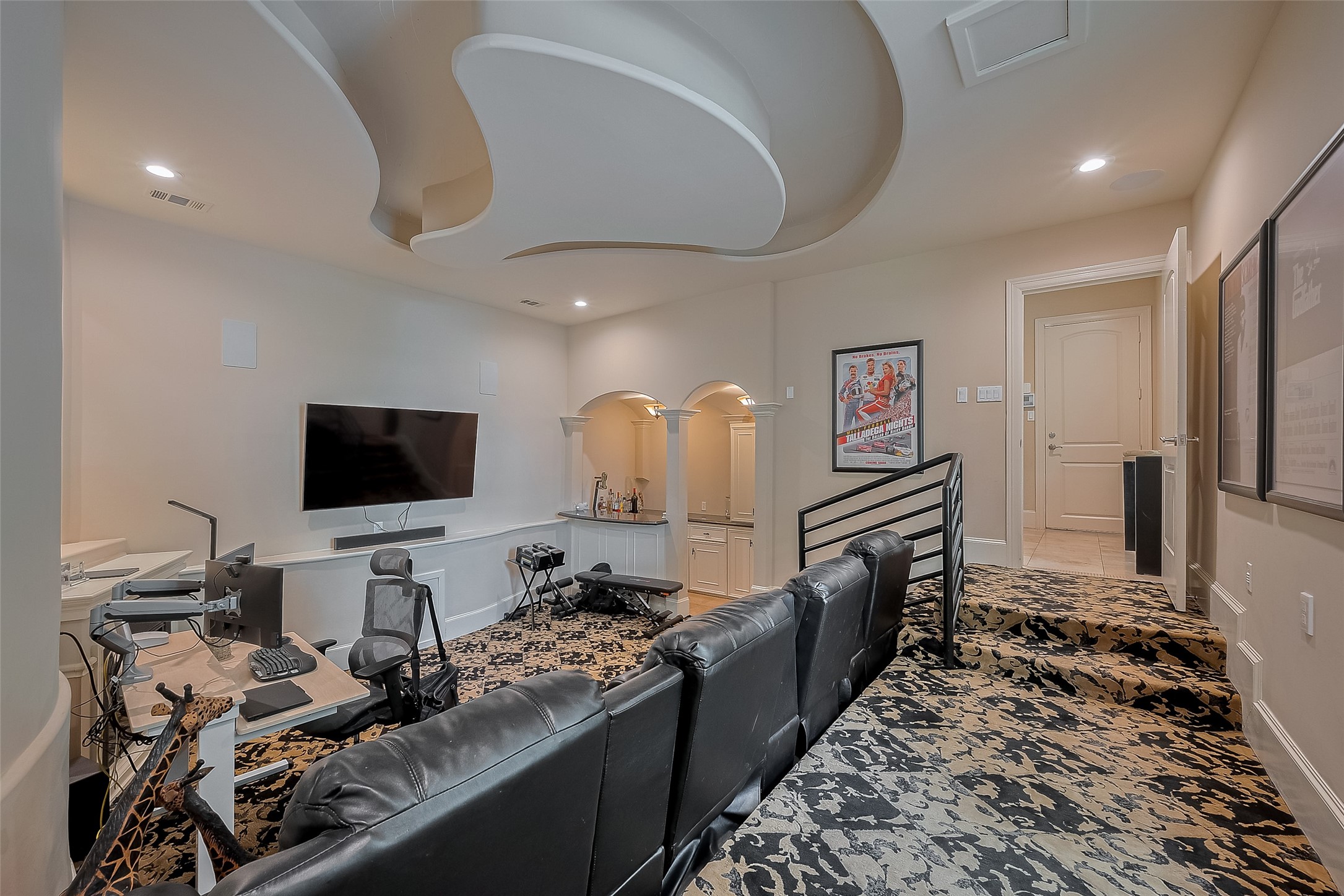 6419 Rodrigo Street Houston, TX 77007 - Photo 9 of 35 Welcome to the incredible media room equipped with theatre style seating, incredible ceiling design, and immersive vibe.