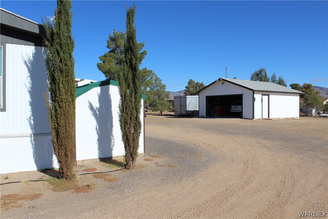 3688 Maverick Road Golden Valley, AZ 86413 - Photo 32 of 63