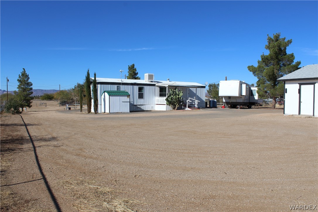 3688 Maverick Road Golden Valley, AZ 86413 - Photo 33 of 63