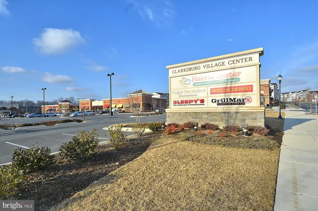 $965,000 | 11519 Elk Horn Drive, Clarksburg, MD 20871