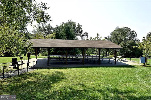 $965,000 | 11519 Elk Horn Drive, Clarksburg, MD 20871