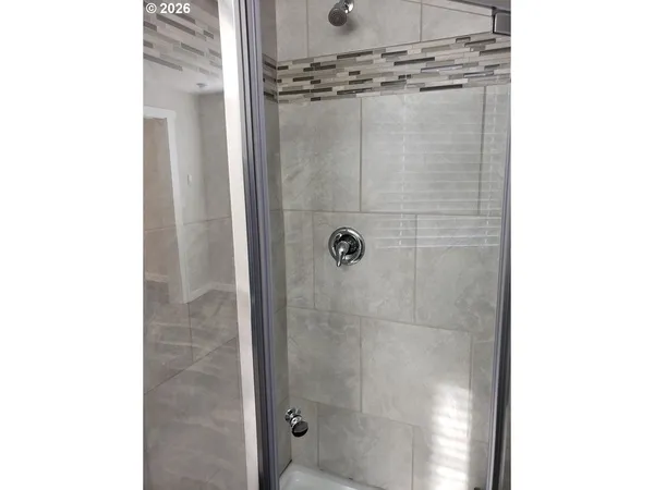 $1,460,000 | 612 Northeast Santiam Boulevard, Mill City, OR 97360