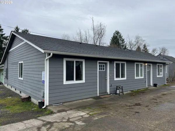 $1,460,000 | 612 Northeast Santiam Boulevard, Mill City, OR 97360