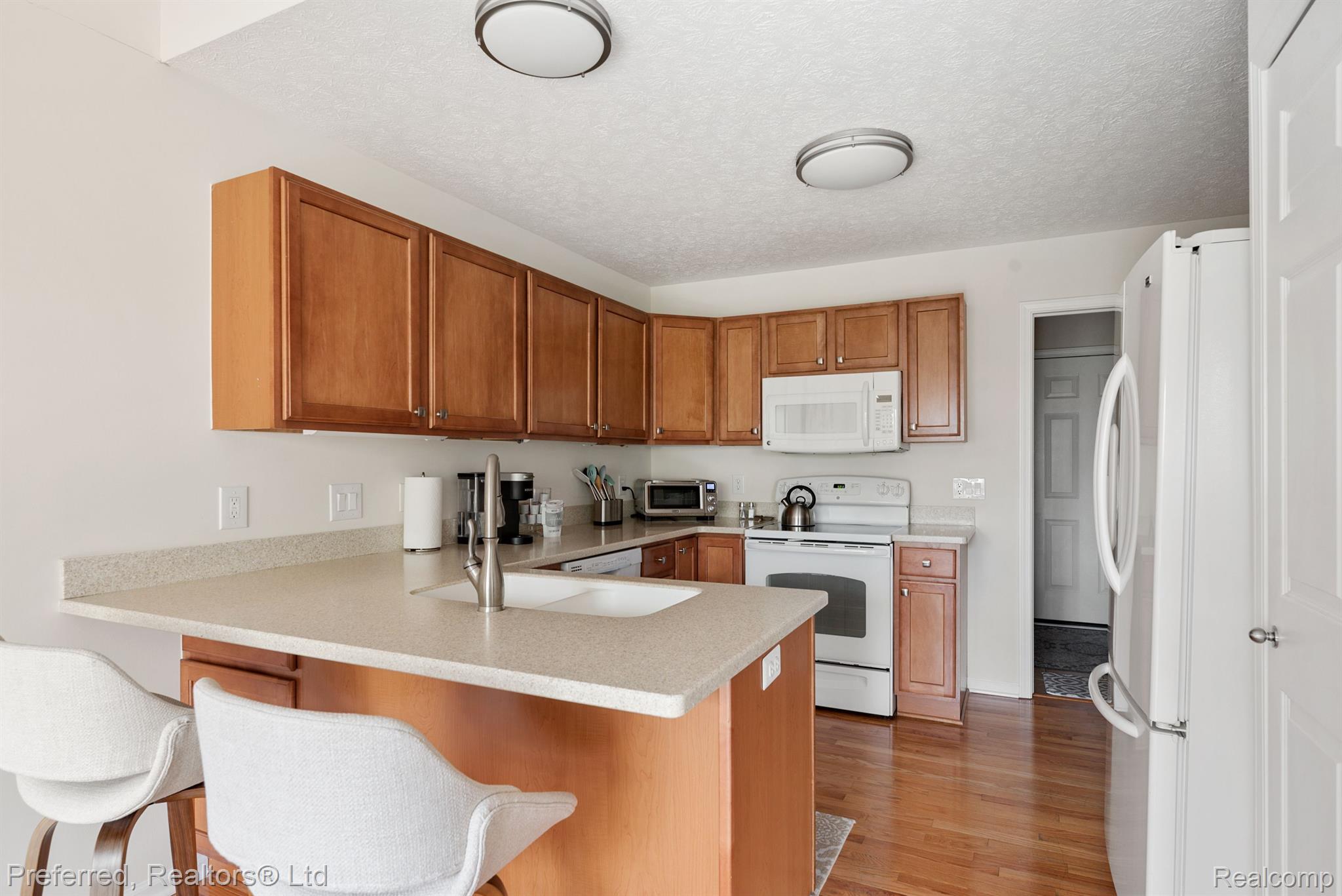 124 Sedum Road Howell, MI 48843 - Photo 8 of 28 Gallery Image 8