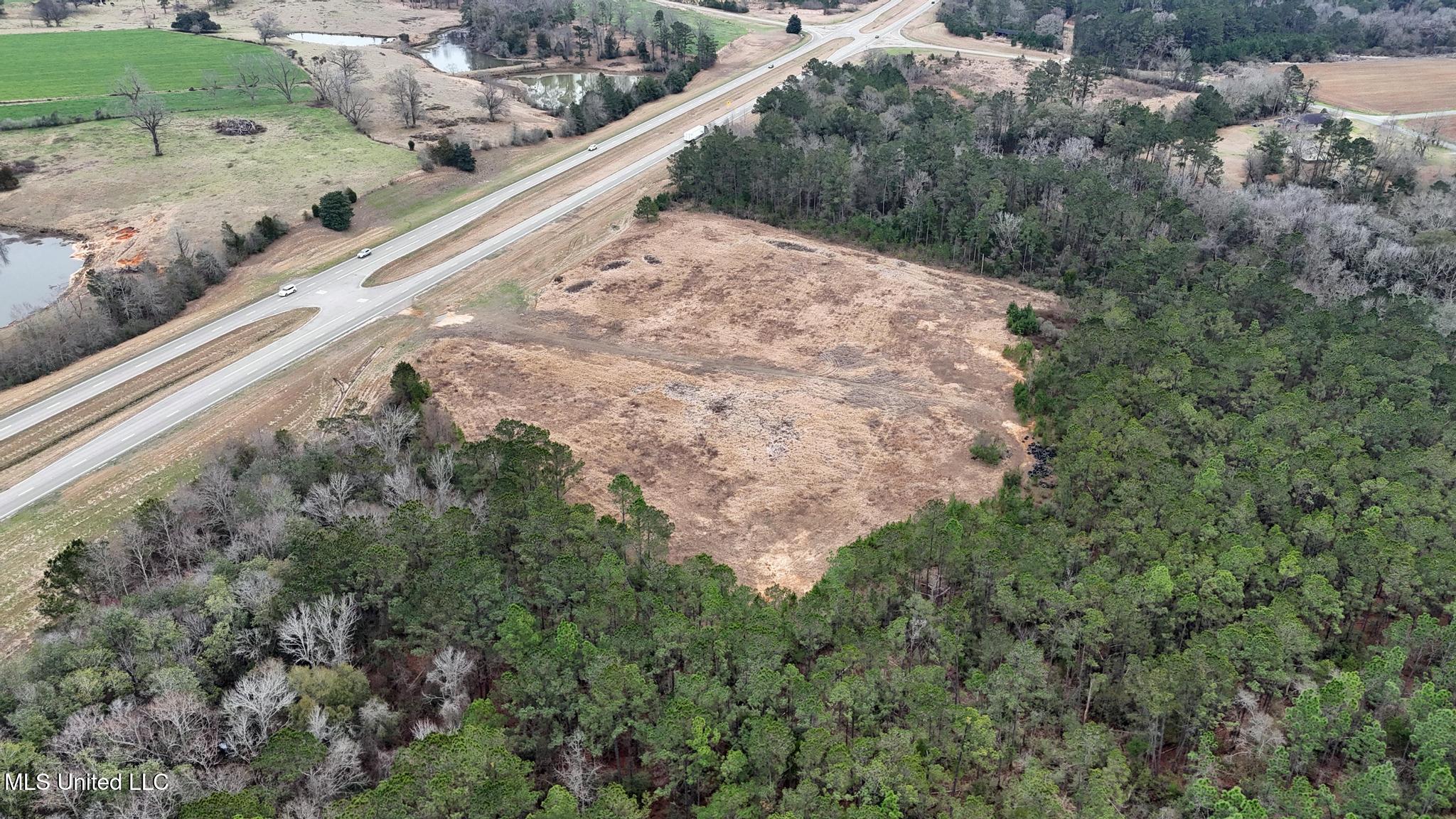 98 US Highway 98 Lucedale, MS 39452 - Photo 5 of 18 004