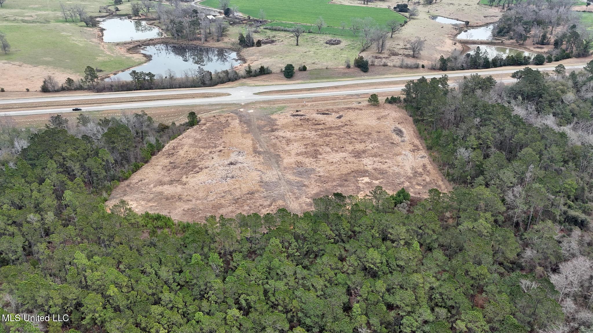 98 US Highway 98 Lucedale, MS 39452 - Photo 7 of 18 006