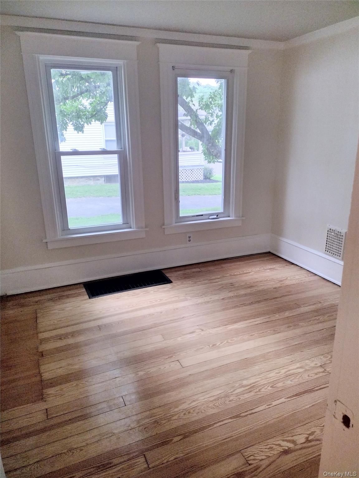 29 Kelsey Road Poughkeepsie, NY 12601 - Photo 3 of 37 Gallery Image 3