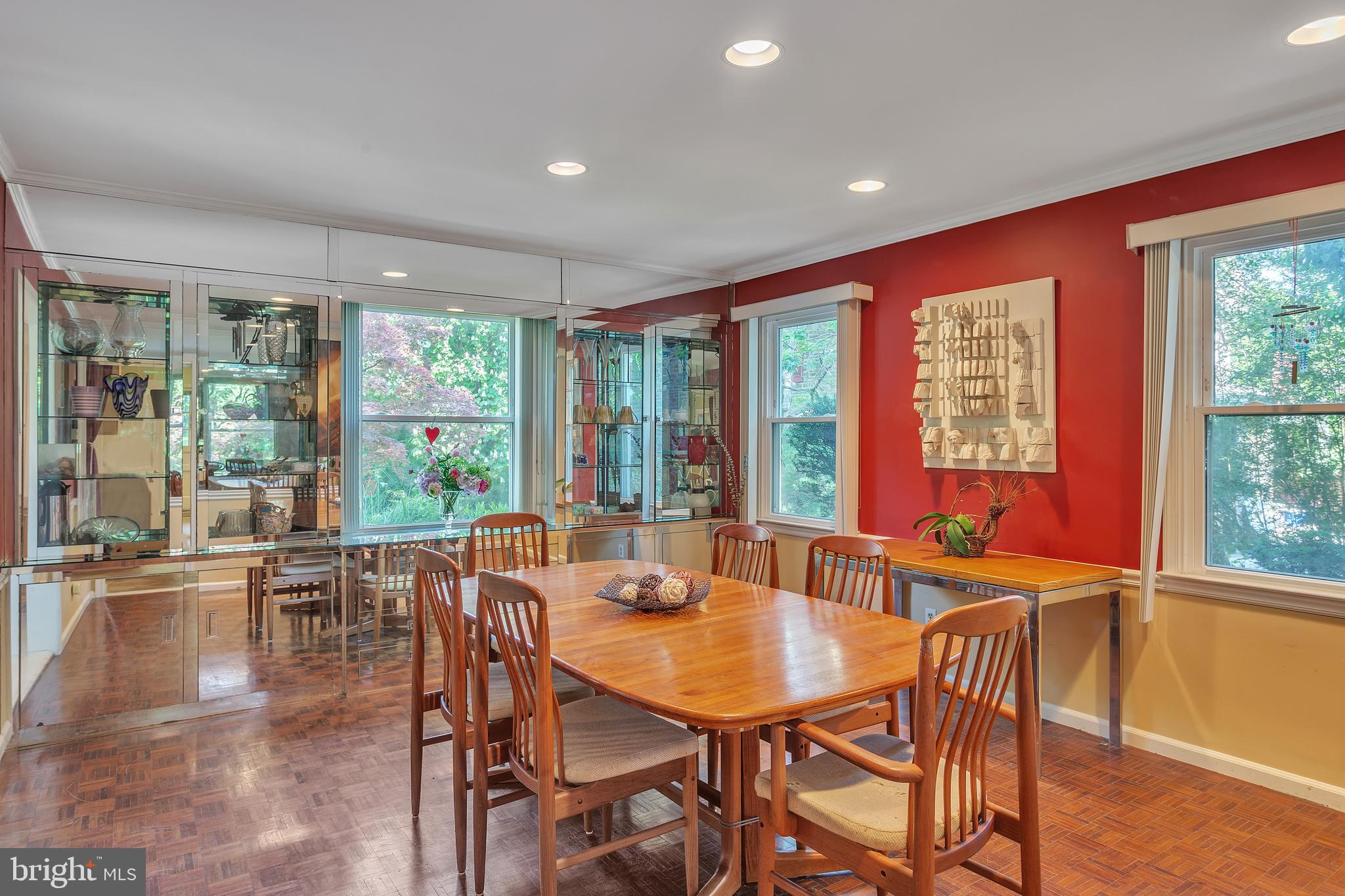 408 Penn Road Wynnewood, PA 19096 - Photo 4 of 34