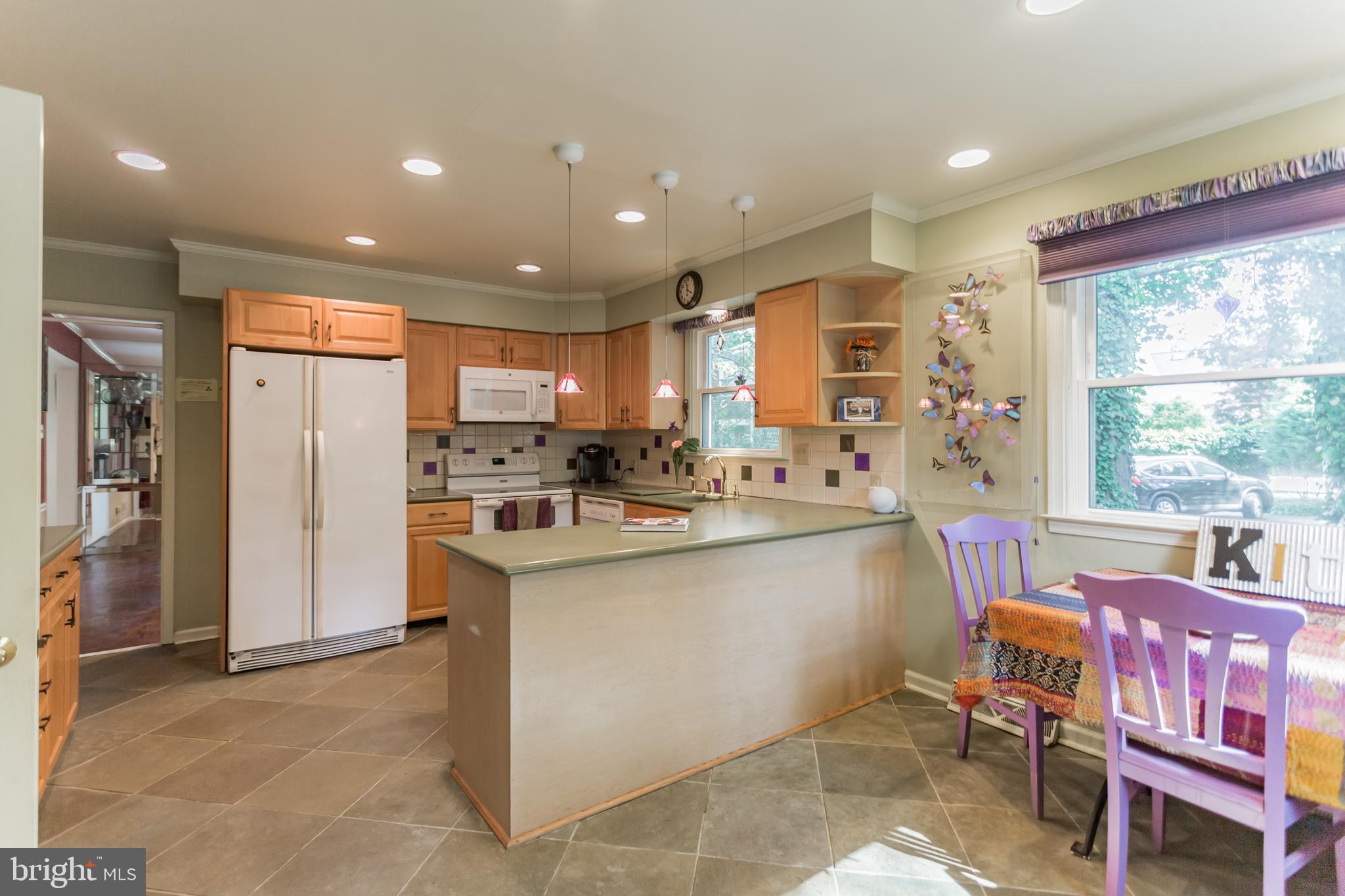 408 Penn Road Wynnewood, PA 19096 - Photo 9 of 34
