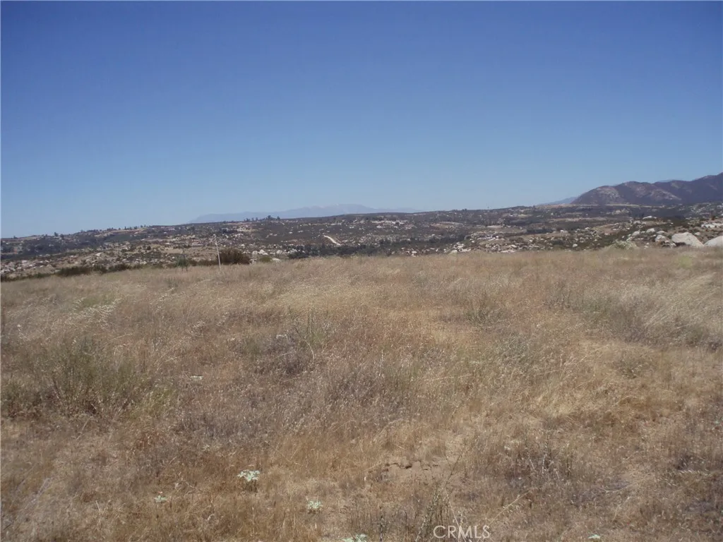 0 Linderman Hemet, CA 92544 - Photo 5 of 12 View of parcel.