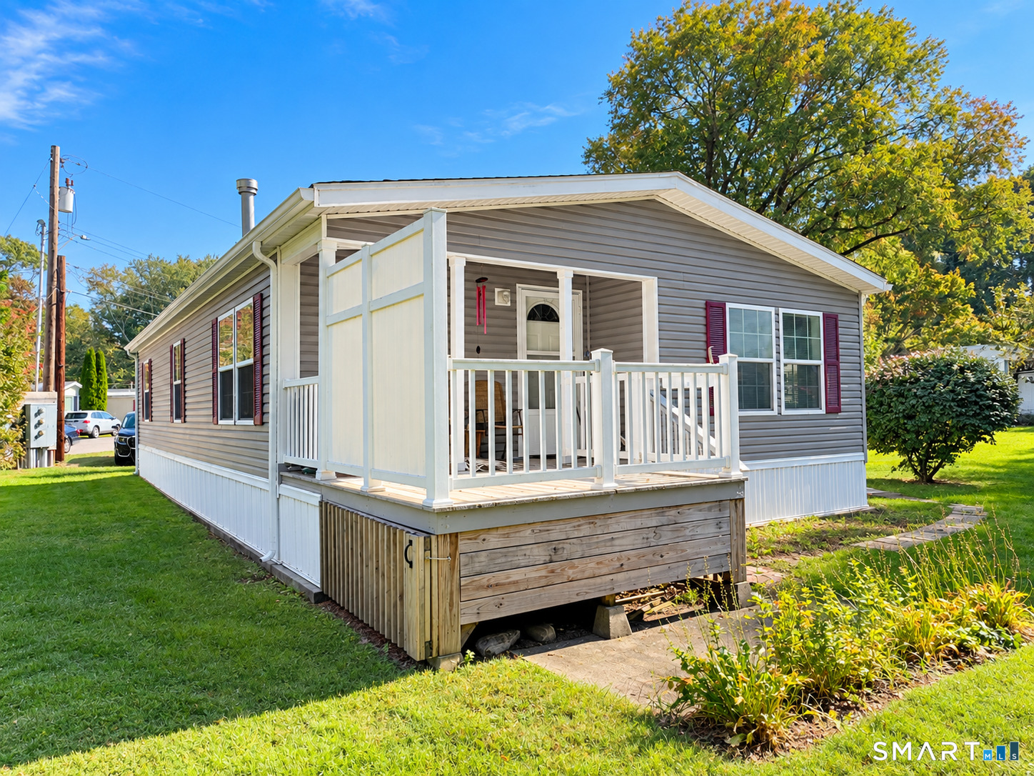 301 Buddington Road Groton, CT 06340 - Photo 7 of 38 Gallery Image 7