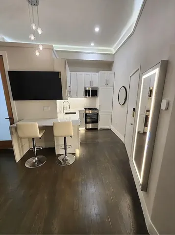 $2,850 | 362 Commonwealth Avenue, Unit 1B, Boston, MA 02115