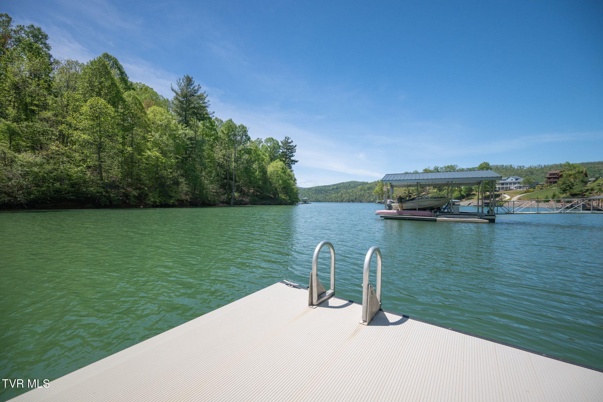 237 Candlewood Lane Butler, TN 37640 - Photo 37 of 42 Dock view