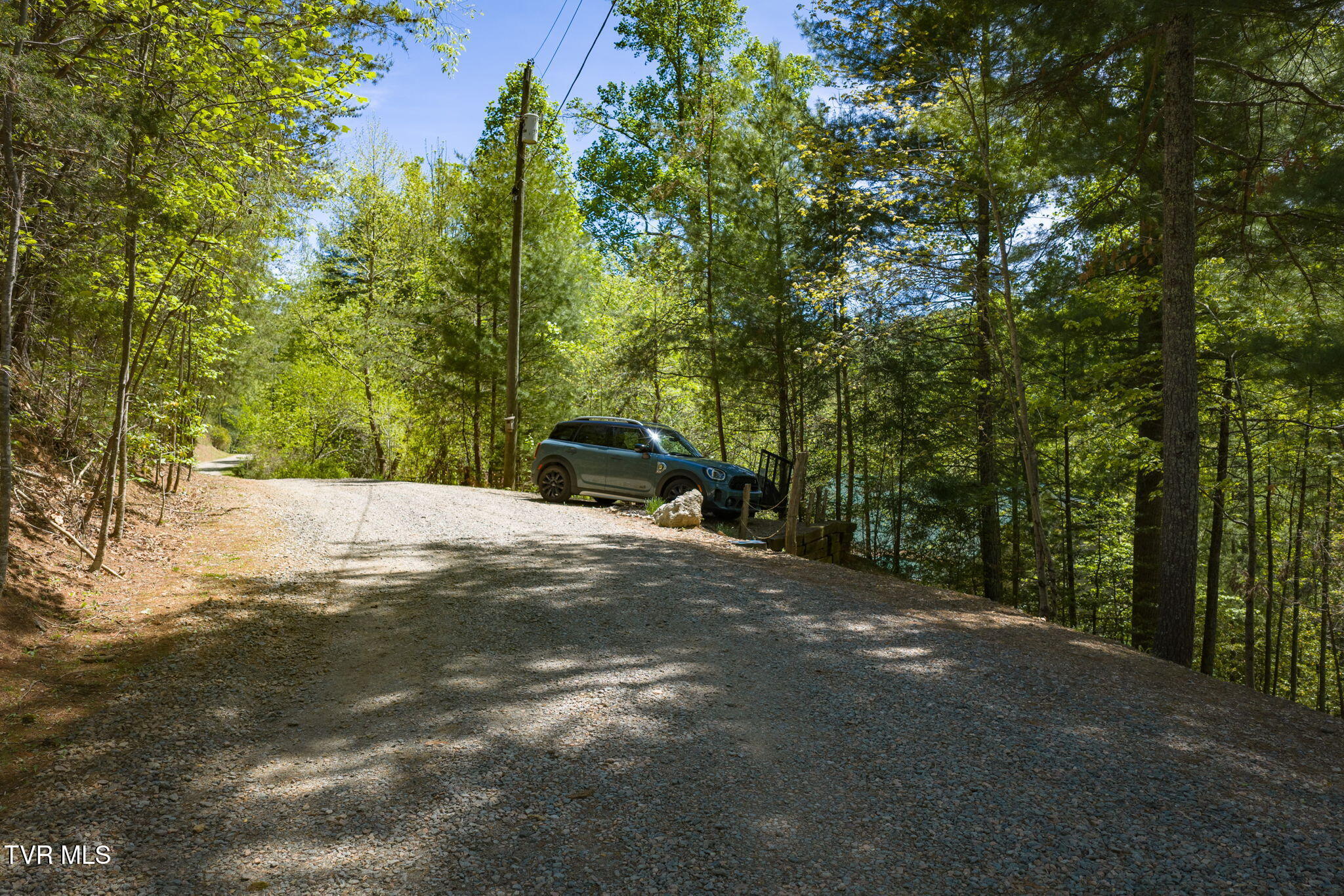 237 Candlewood Lane Butler, TN 37640 - Photo 41 of 42 Parking pad off road