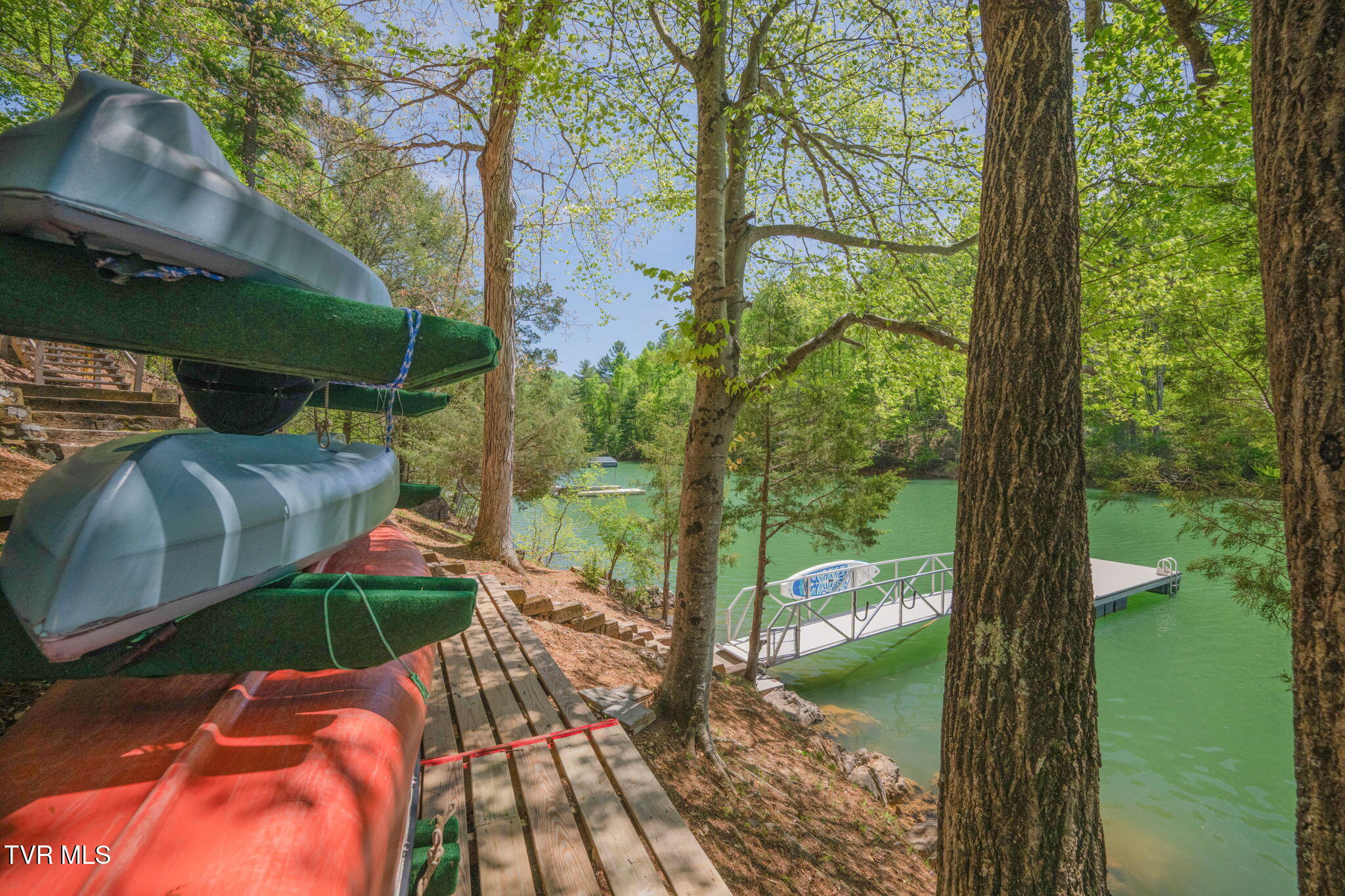 237 Candlewood Lane Butler, TN 37640 - Photo 8 of 42 Boat rack