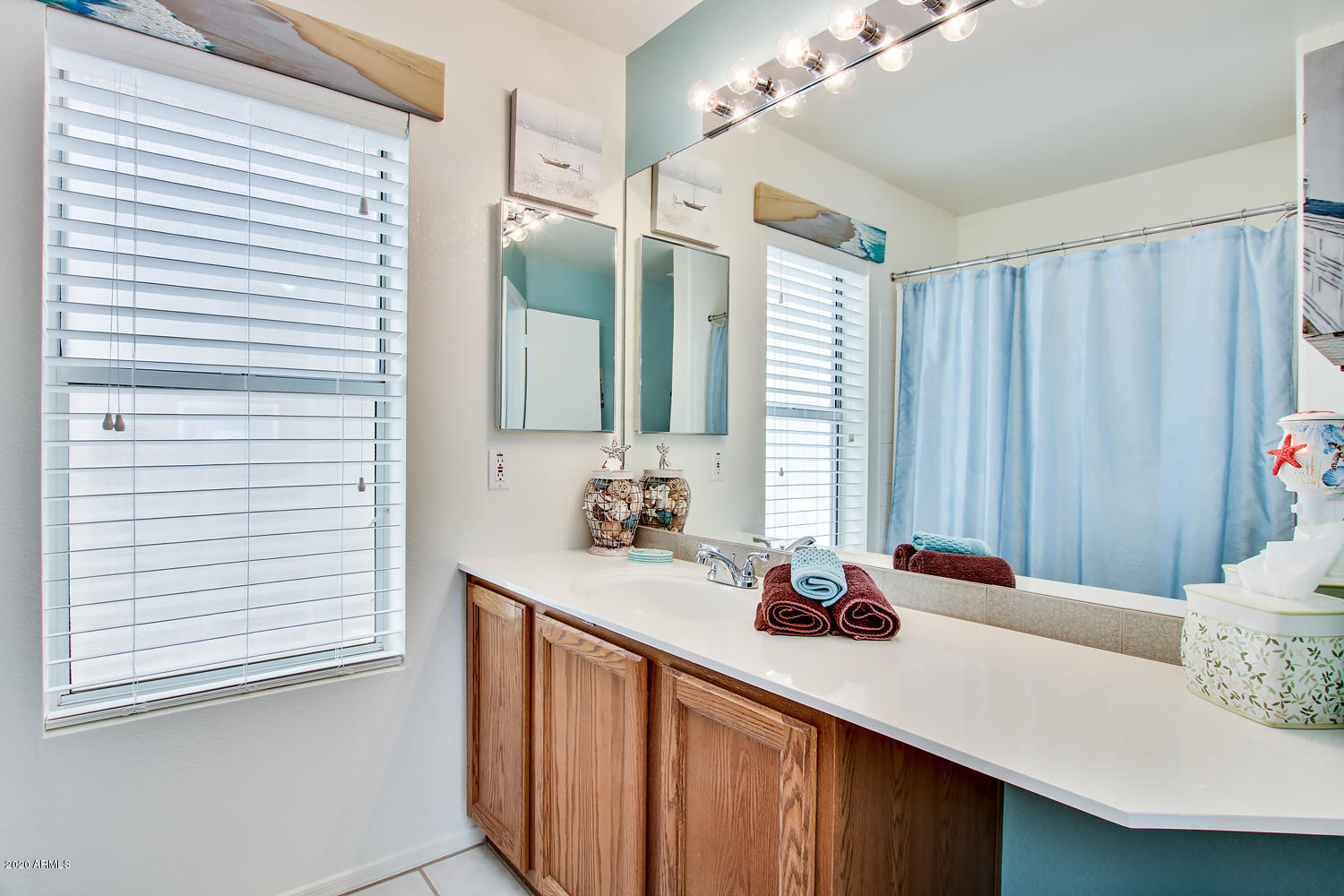110 West Marco Polo Road Phoenix, AZ 85027 - Photo 16 of 23 Hall Bathroom