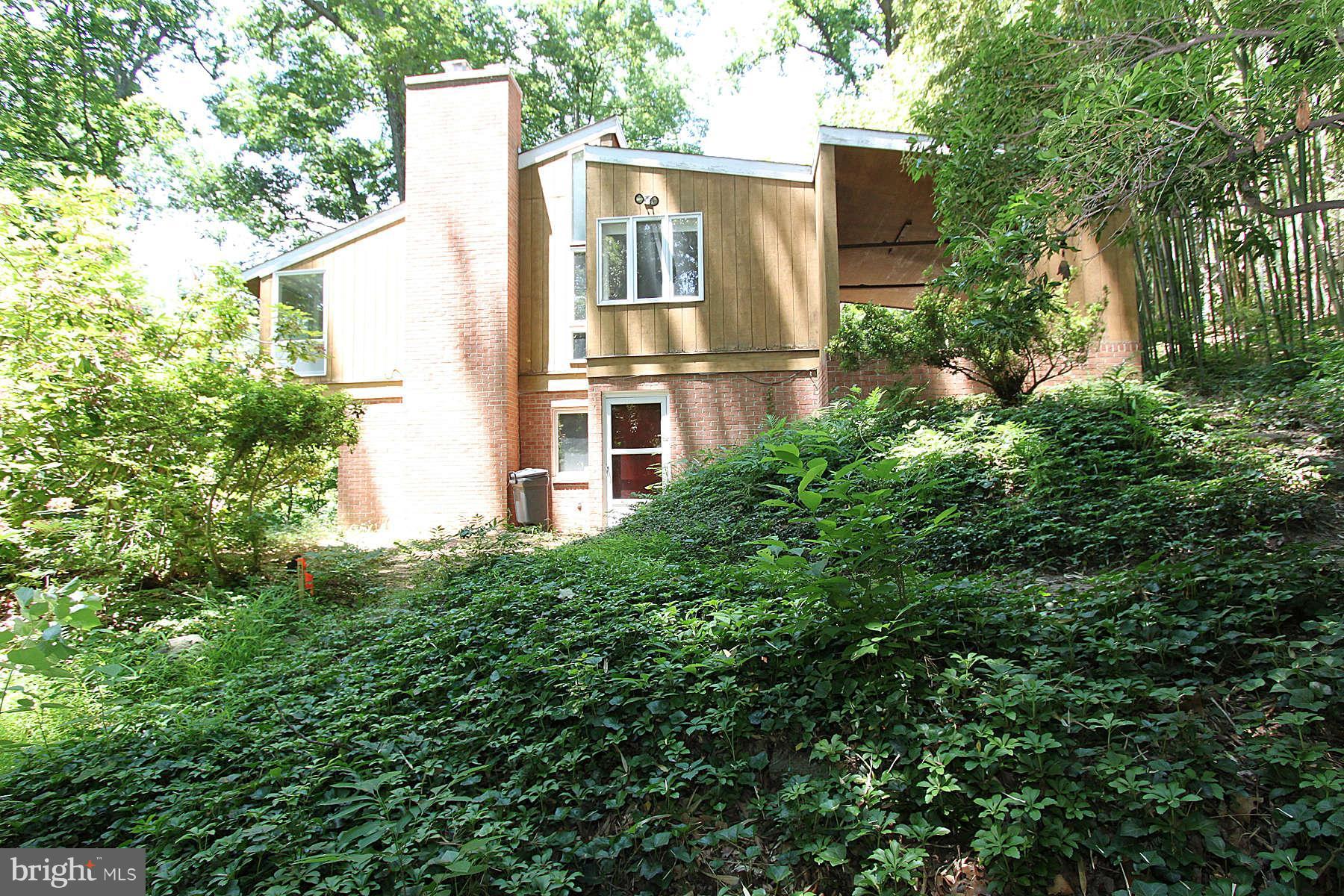 5423 Mohican Road Bethesda, MD 20816 - Photo 2 of 21 Exterior (General)