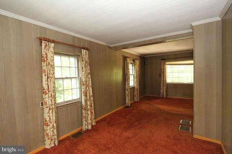 5423 Mohican Road Bethesda, MD 20816 - Photo 14 of 21 Bedroom
