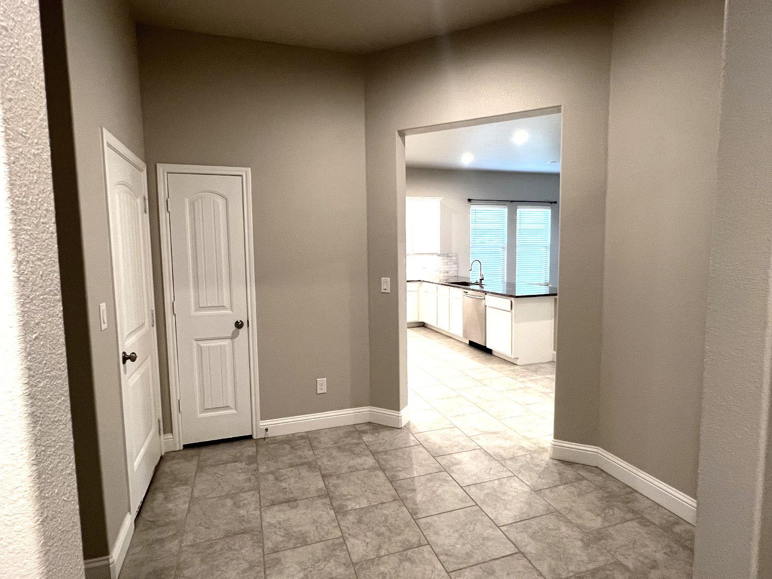 7506 100th Street Lubbock, TX 79424 - Photo 10 of 23