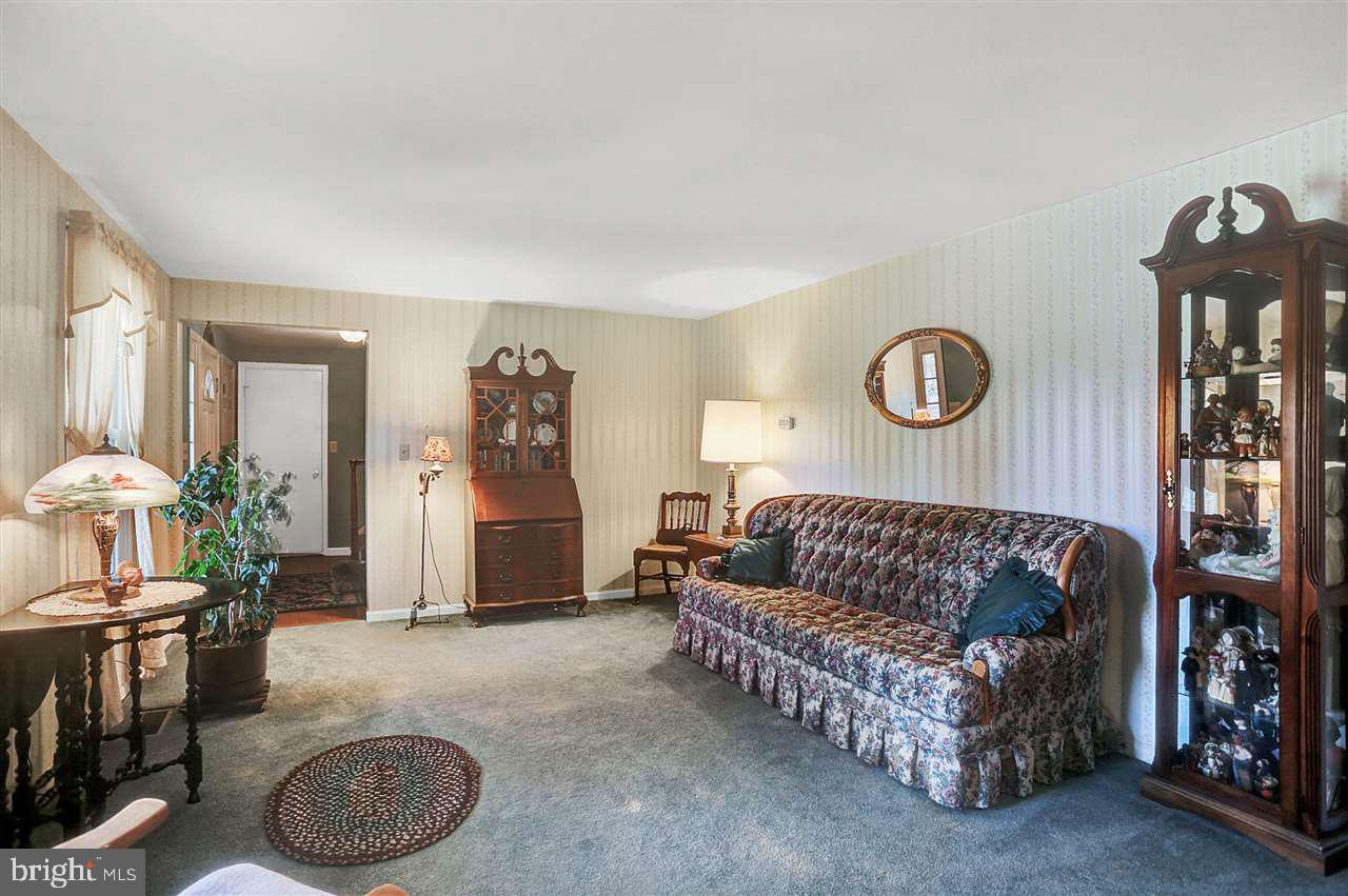 905 Petersburg Road Carlisle, PA 17015 - Photo 2 of 25 Gallery Image 2