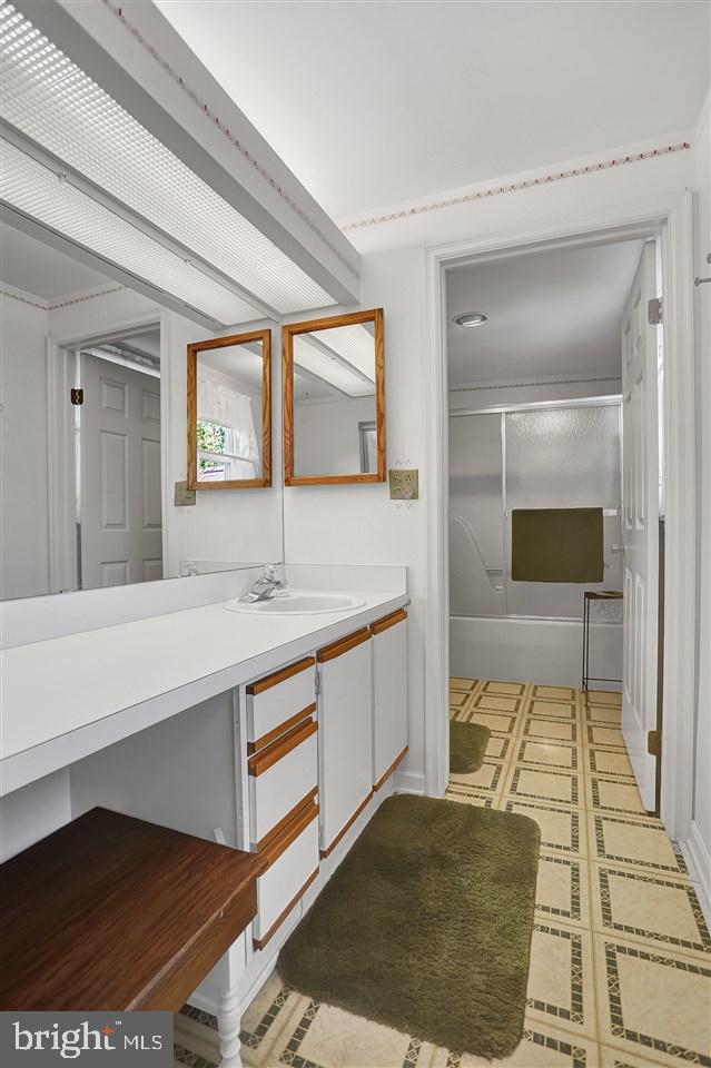 905 Petersburg Road Carlisle, PA 17015 - Photo 14 of 25 Gallery Image 14