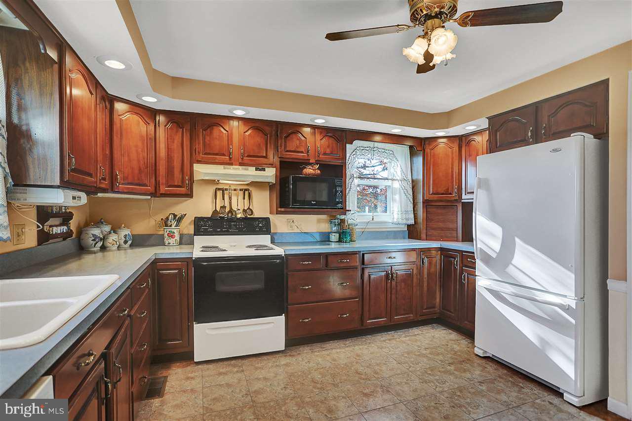 905 Petersburg Road Carlisle, PA 17015 - Photo 7 of 25 Gallery Image 7