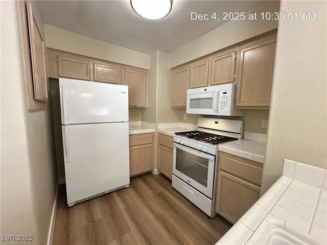 $1,462 | 2251 Wigwam Parkway, Unit 2225, Henderson, NV 89074