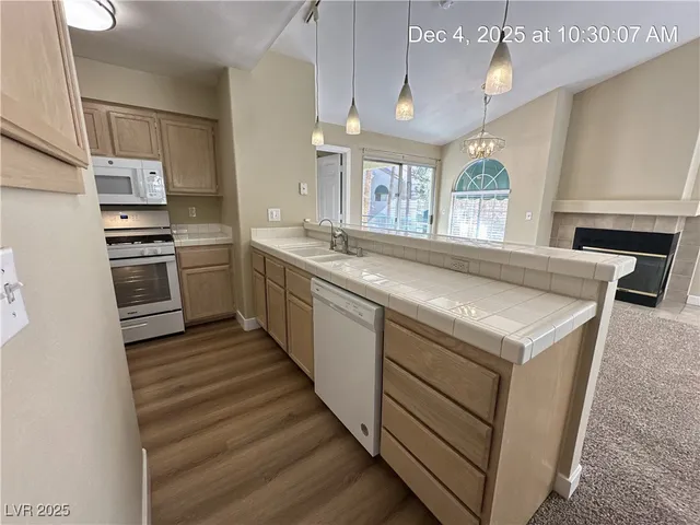 $1,462 | 2251 Wigwam Parkway, Unit 2225, Henderson, NV 89074