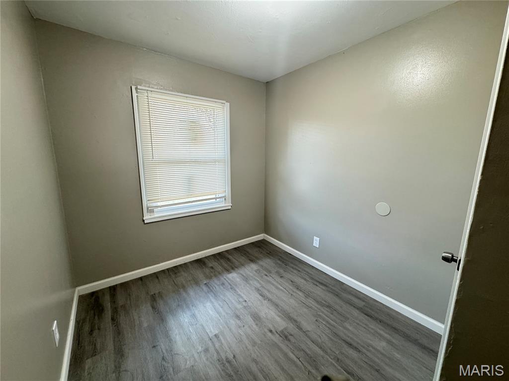 424 Crawford Road St. Louis, MO 63137 - Photo 8 of 10 Gallery Image 8