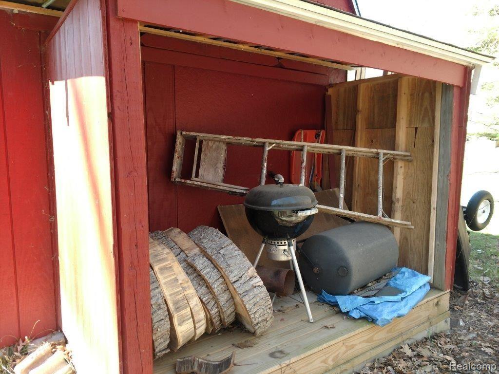 5152 Winchester Pass Road Lapeer, MI 48446 - Photo 32 of 34 IMG_20190424_104011863.jpg