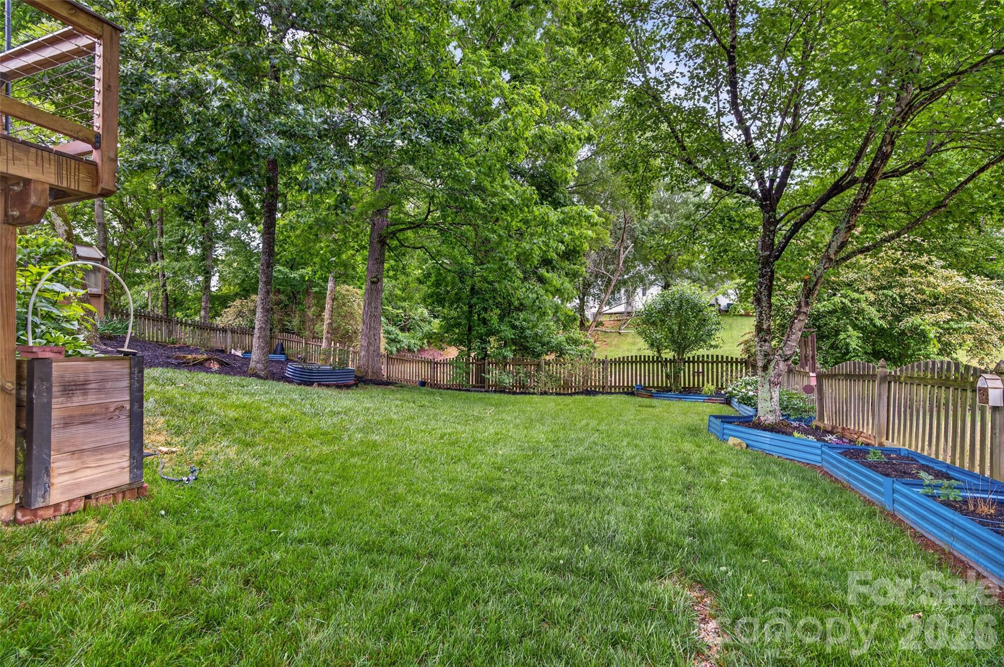 10502 Hellebore Road Charlotte, NC 28213 - Photo 46 of 48 a view of a backyard with garden