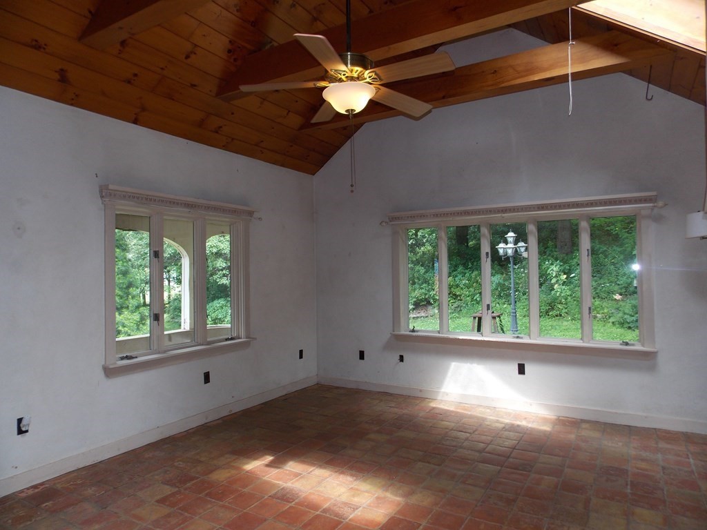 36 Wire Village Road Spencer, MA 01562 - Photo 13 of 42 Gallery Image 13