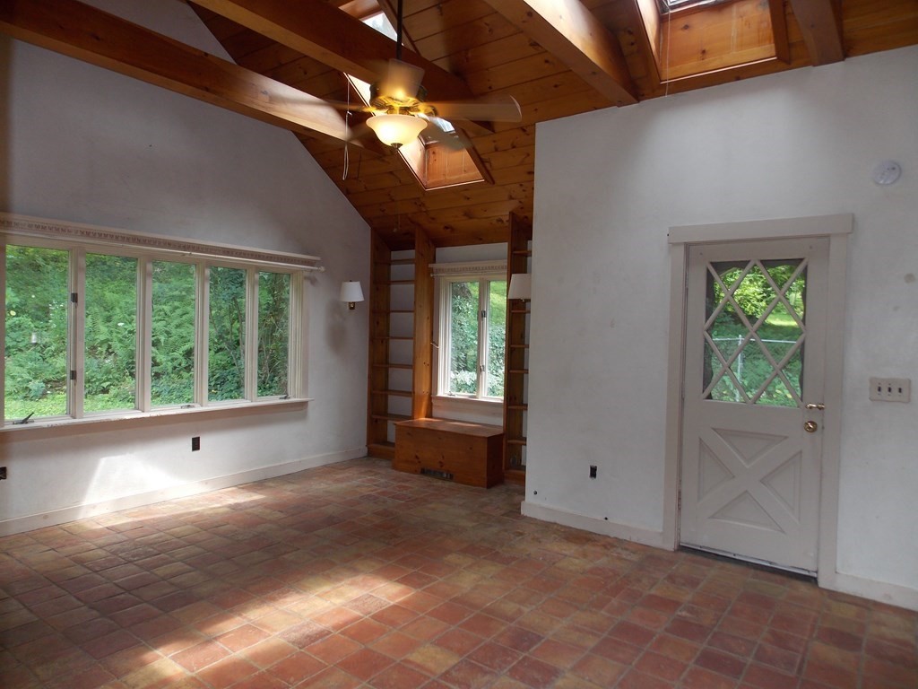 36 Wire Village Road Spencer, MA 01562 - Photo 14 of 42 Gallery Image 14