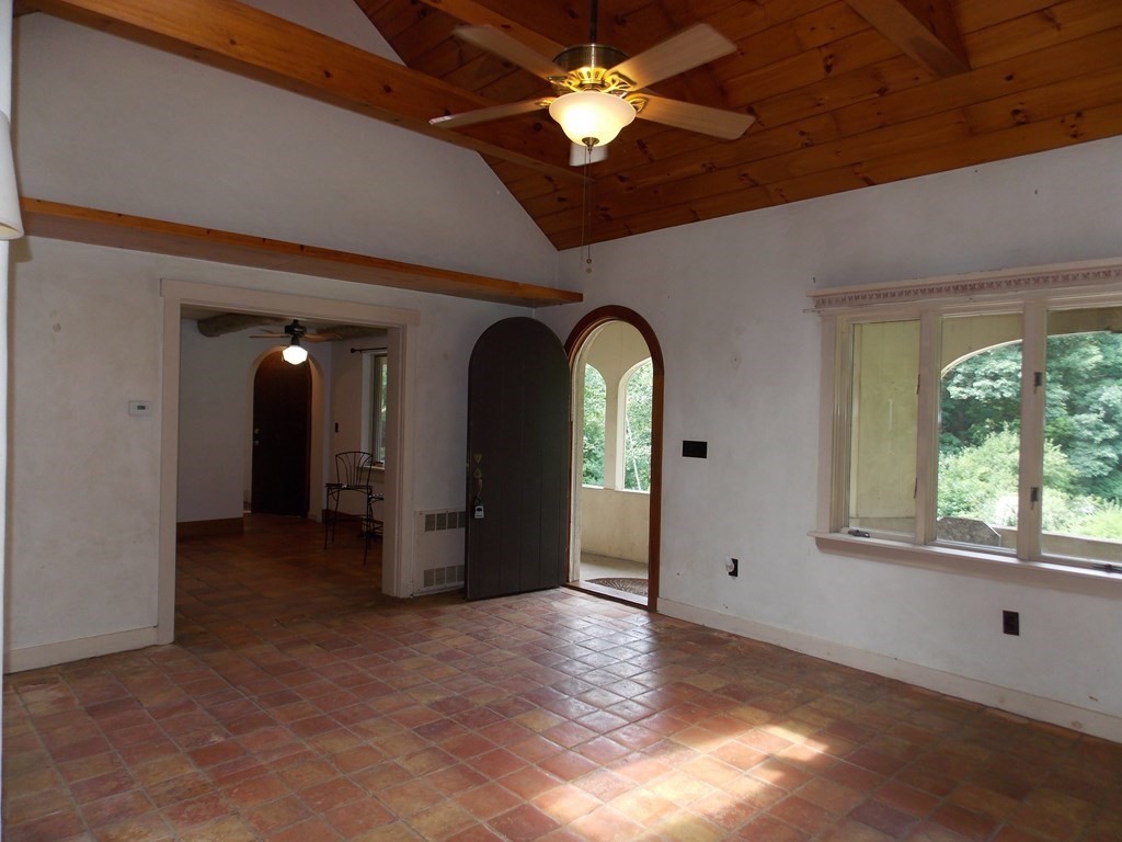36 Wire Village Road Spencer, MA 01562 - Photo 15 of 42 Gallery Image 15