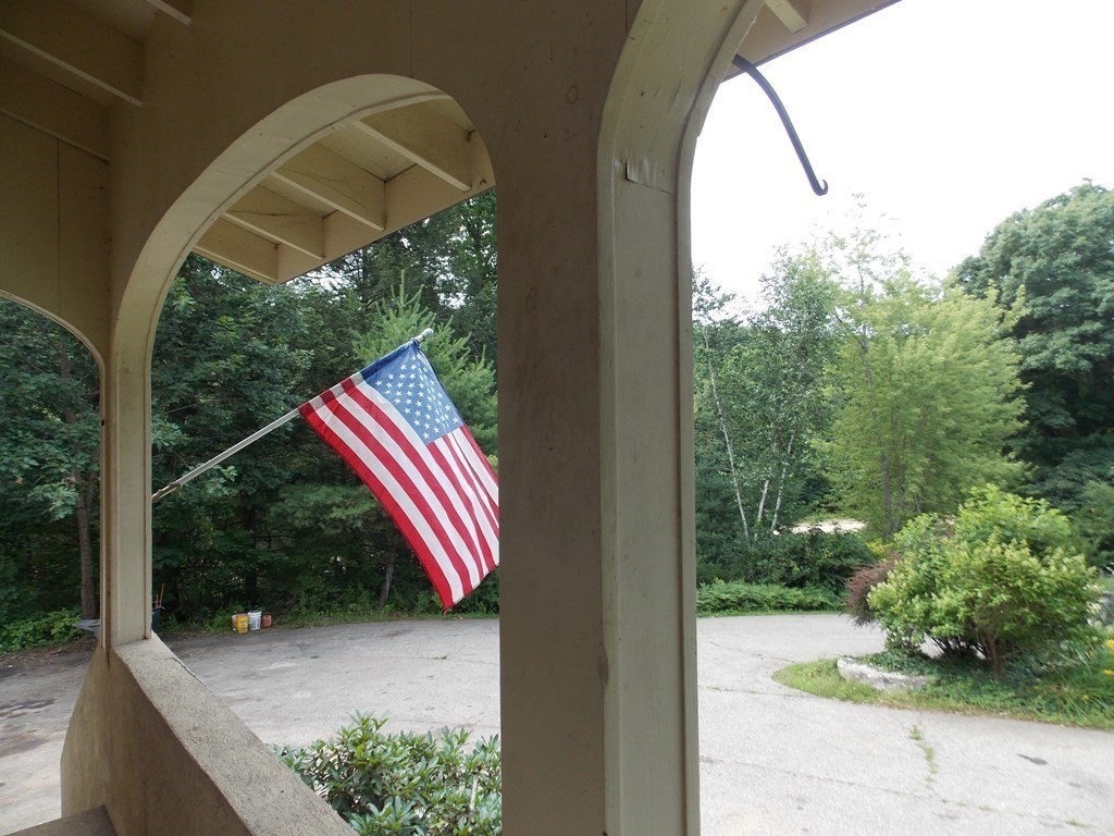 36 Wire Village Road Spencer, MA 01562 - Photo 3 of 42 Gallery Image 3