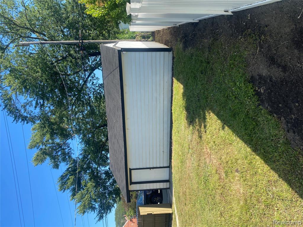 13631 Rosedale Street Southgate, MI 48195 - Photo 5 of 19
