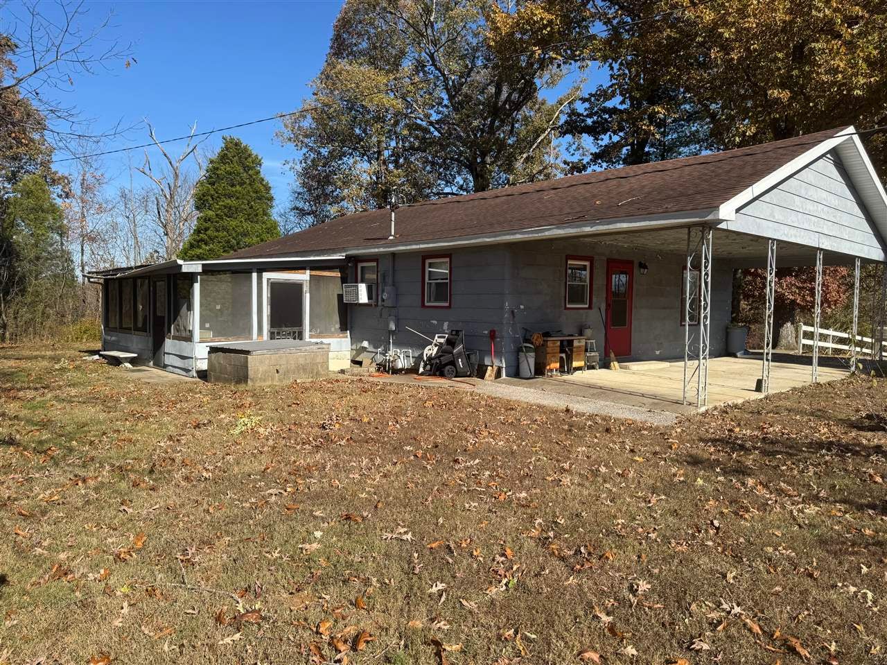 4555 Logansport Road Morgantown, KY 42261 - Photo 4 of 25 Gallery Image 4