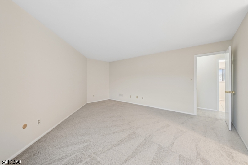 250 Ridgedale Avenue, Unit 1 Florham Park, NJ 07932 - Photo 21 of 32