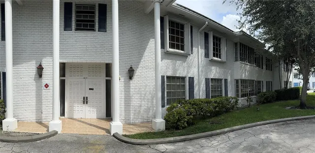 $1,650 | 2171 Northeast 66th Street, Unit 801, Fort Lauderdale, FL 33308